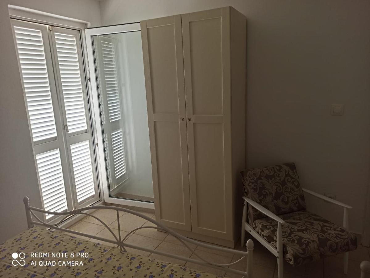Boni02 Διαμέρισμα Gdinj Εξωτερικό φωτογραφία